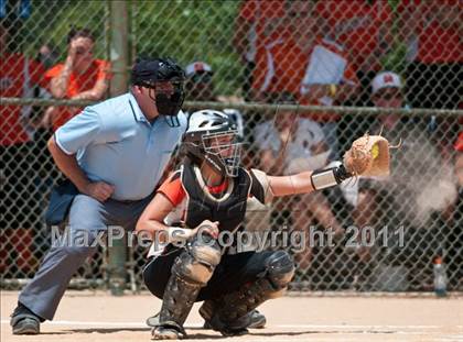 Thumbnail 2 in Alexander Central vs North Davidson (NCHSAA 4A Final) photogallery.