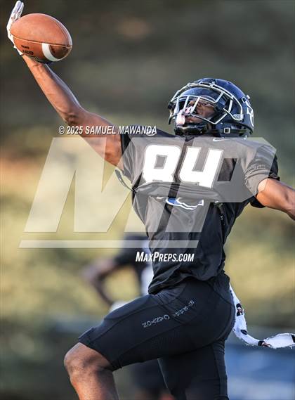 Thumbnail 1 in JSerra Catholic @ Sierra Canyon photogallery.