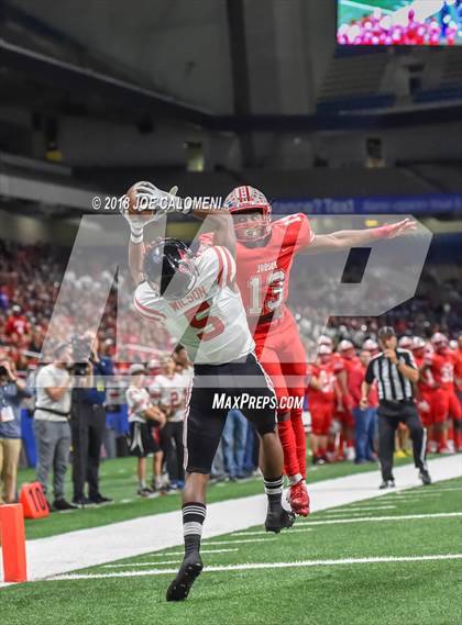 Thumbnail 2 in Judson vs Lake Travis (UIL 6A Quarterfinal) photogallery.