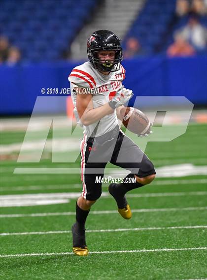 Thumbnail 2 in Judson vs Lake Travis (UIL 6A Quarterfinal) photogallery.