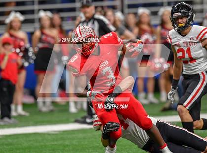 Thumbnail 2 in Judson vs Lake Travis (UIL 6A Quarterfinal) photogallery.
