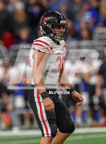 Thumbnail 2 in Judson vs Lake Travis (UIL 6A Quarterfinal) photogallery.