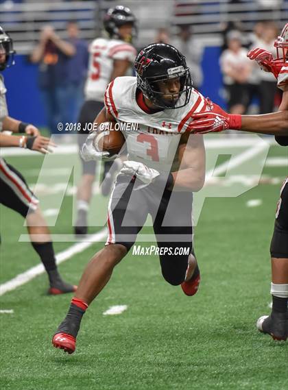 Thumbnail 3 in Judson vs Lake Travis (UIL 6A Quarterfinal) photogallery.