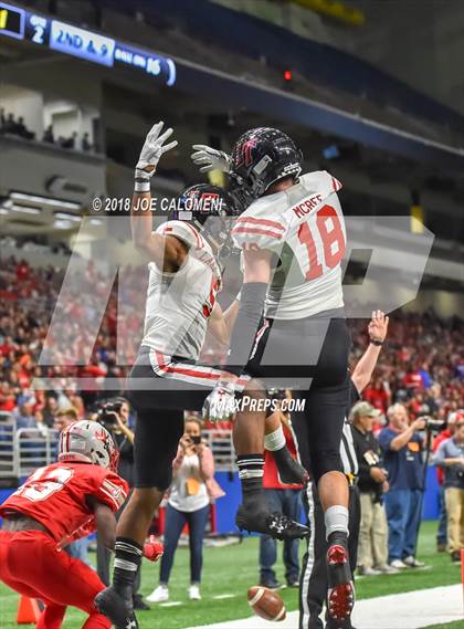 Thumbnail 3 in Judson vs Lake Travis (UIL 6A Quarterfinal) photogallery.
