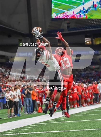 Thumbnail 3 in Judson vs Lake Travis (UIL 6A Quarterfinal) photogallery.