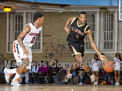 Thumbnail 2 in St. Anthony vs Thomas Jefferson (Lincoln) photogallery.