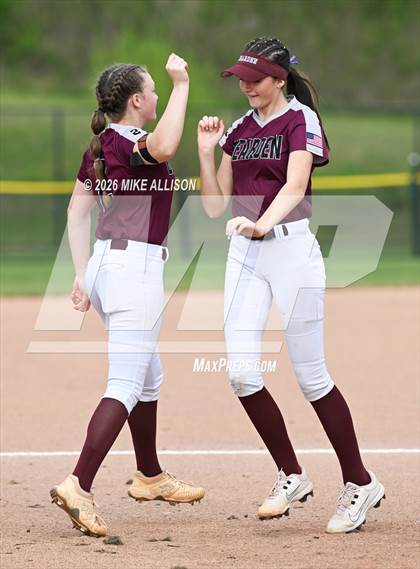 Thumbnail 3 in Whitwell vs. Bearden photogallery.