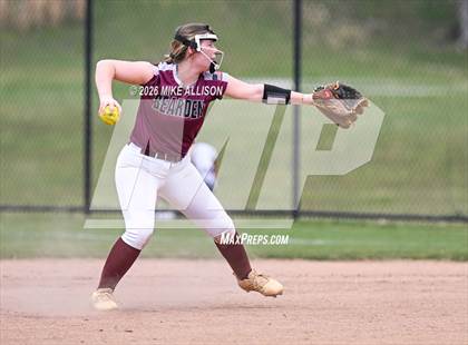 Thumbnail 1 in Whitwell vs. Bearden photogallery.