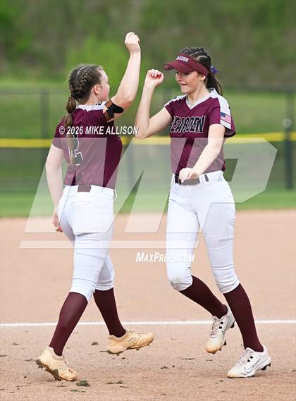 Thumbnail 2 in Whitwell vs. Bearden photogallery.