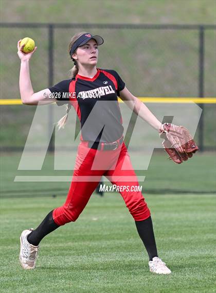 Thumbnail 3 in Whitwell vs. Bearden photogallery.