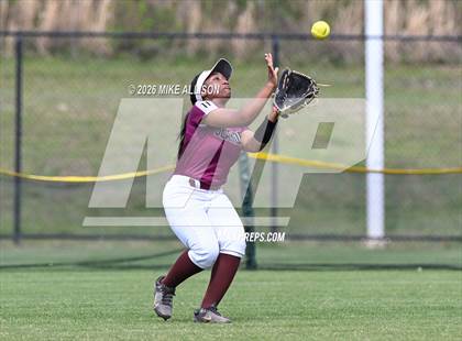 Thumbnail 3 in Whitwell vs. Bearden photogallery.