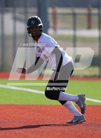 Thumbnail 2 in Mt. Pleasant vs Allen (Allen Tournament) photogallery.