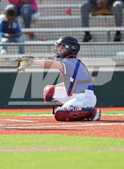 Thumbnail 2 in Mt. Pleasant vs Allen (Allen Tournament) photogallery.