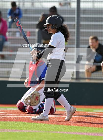 Thumbnail 2 in Mt. Pleasant vs Allen (Allen Tournament) photogallery.