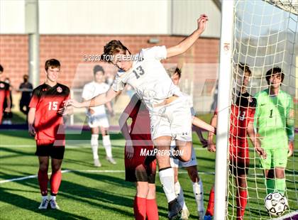 Thumbnail 2 in Maize vs Aquinas (KSHSAA 5A Final) photogallery.