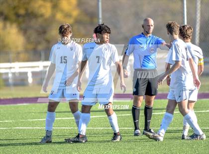 Thumbnail 3 in Maize vs Aquinas (KSHSAA 5A Final) photogallery.