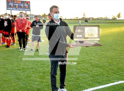 Thumbnail 2 in Maize vs Aquinas (KSHSAA 5A Final) photogallery.