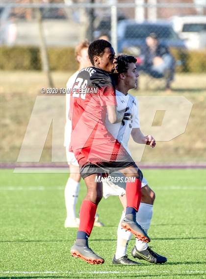 Thumbnail 2 in Maize vs Aquinas (KSHSAA 5A Final) photogallery.