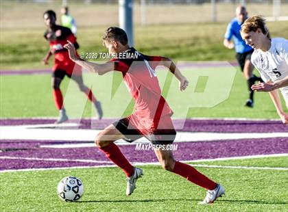 Thumbnail 3 in Maize vs Aquinas (KSHSAA 5A Final) photogallery.