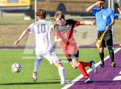Thumbnail 3 in Maize vs Aquinas (KSHSAA 5A Final) photogallery.