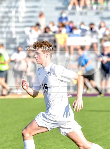 Thumbnail 1 in Maize vs Aquinas (KSHSAA 5A Final) photogallery.