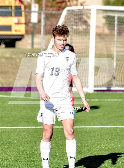 Thumbnail 2 in Maize vs Aquinas (KSHSAA 5A Final) photogallery.