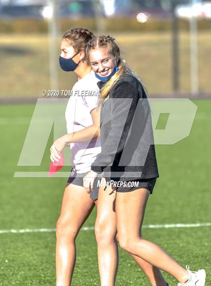 Thumbnail 3 in Maize vs Aquinas (KSHSAA 5A Final) photogallery.