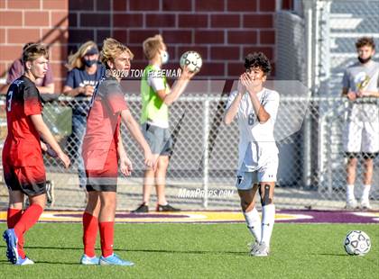 Thumbnail 2 in Maize vs Aquinas (KSHSAA 5A Final) photogallery.