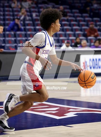 Thumbnail 2 in The Gregory School vs Coolidge (McKale Center) photogallery.