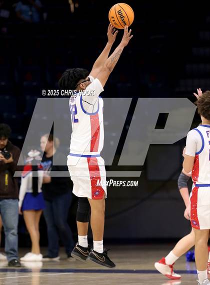 Thumbnail 2 in The Gregory School vs Coolidge (McKale Center) photogallery.