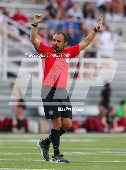 Thumbnail 3 in Wilson vs. Adams (UIL 5A Region II Bi-District Playoff) photogallery.
