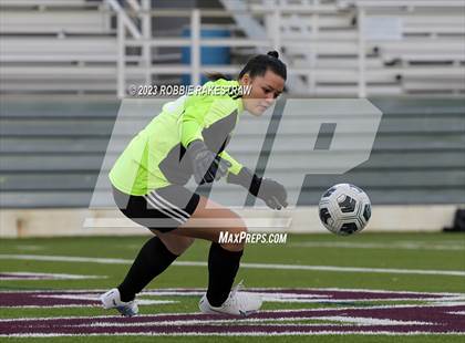Thumbnail 2 in Wilson vs. Adams (UIL 5A Region II Bi-District Playoff) photogallery.