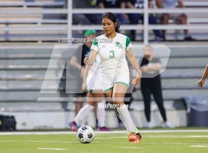 Thumbnail 2 in Wilson vs. Adams (UIL 5A Region II Bi-District Playoff) photogallery.