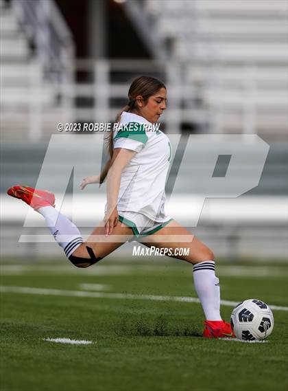 Thumbnail 1 in Wilson vs. Adams (UIL 5A Region II Bi-District Playoff) photogallery.