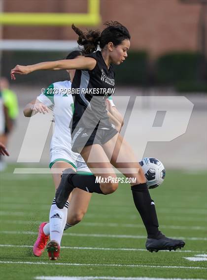Thumbnail 3 in Wilson vs. Adams (UIL 5A Region II Bi-District Playoff) photogallery.
