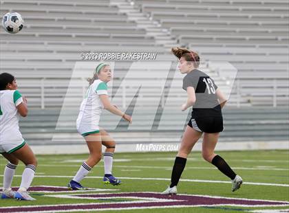 Thumbnail 2 in Wilson vs. Adams (UIL 5A Region II Bi-District Playoff) photogallery.
