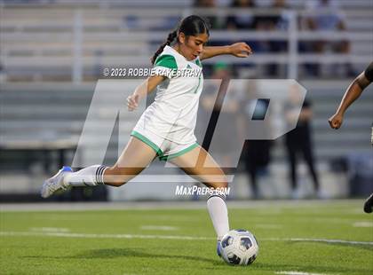 Thumbnail 1 in Wilson vs. Adams (UIL 5A Region II Bi-District Playoff) photogallery.