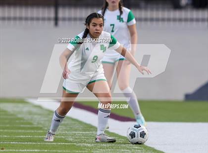 Thumbnail 2 in Wilson vs. Adams (UIL 5A Region II Bi-District Playoff) photogallery.
