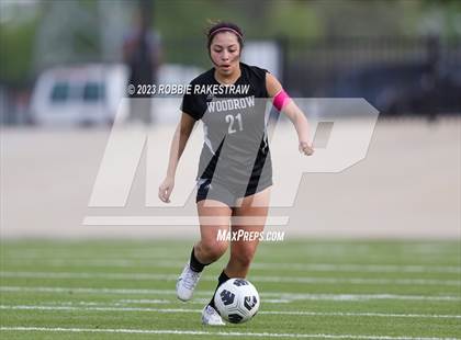 Thumbnail 2 in Wilson vs. Adams (UIL 5A Region II Bi-District Playoff) photogallery.