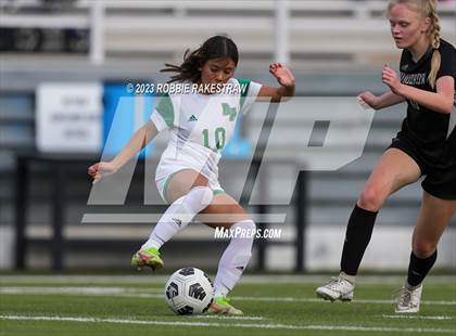 Thumbnail 3 in Wilson vs. Adams (UIL 5A Region II Bi-District Playoff) photogallery.