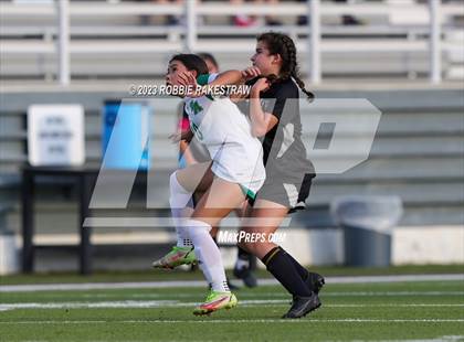 Thumbnail 1 in Wilson vs. Adams (UIL 5A Region II Bi-District Playoff) photogallery.