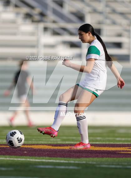 Thumbnail 1 in Wilson vs. Adams (UIL 5A Region II Bi-District Playoff) photogallery.