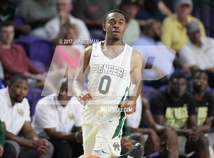 Thumbnail 3 in Hudson Catholic vs. Oak Ridge (City of Palms Classic) photogallery.