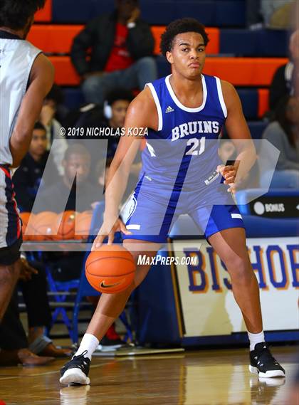 Thumbnail 1 in Hillcrest Prep vs. Findlay Prep (Tarkanian Classic) photogallery.