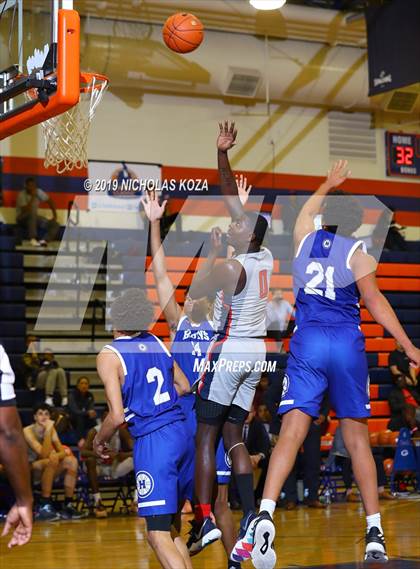 Thumbnail 1 in Hillcrest Prep vs. Findlay Prep (Tarkanian Classic) photogallery.