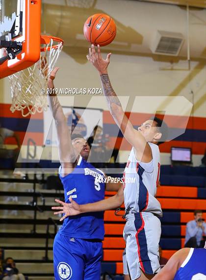 Thumbnail 3 in Hillcrest Prep vs. Findlay Prep (Tarkanian Classic) photogallery.