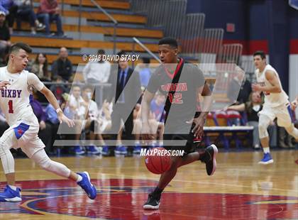 Thumbnail 1 in Bixby vs.Union photogallery.