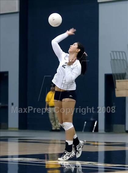 Thumbnail 3 in Homestead vs. La Costa Canyon (CIF State D1 Final) photogallery.