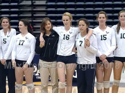 Thumbnail 2 in Homestead vs. La Costa Canyon (CIF State D1 Final) photogallery.