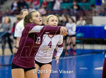 Thumbnail 3 in Cheyenne Mountain vs. Silver Creek (CHSAA 4A Playoff) photogallery.